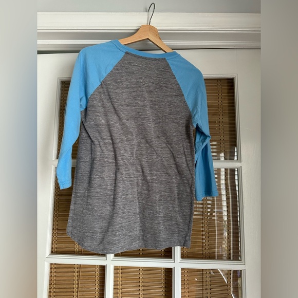 Boys Philadelphia Phillies Raglan Cooperstown collection by Majestic size Large - Picture 2 of 4